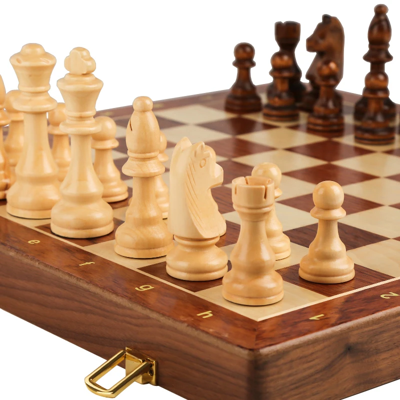 Erstklassige, zusammenklappbar – Chess Set Wooden Bewertung und Preis